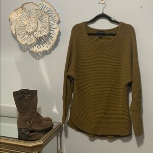 Rachel Zoe army green Sweater size large